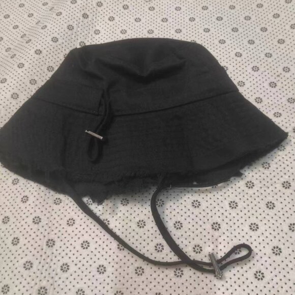 Jacquemus Le Bob Artichaut bucket hat - Picture 4 of 6